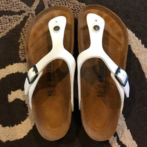 Birkenstocks Gizeh Sandal